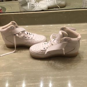 light up shoe